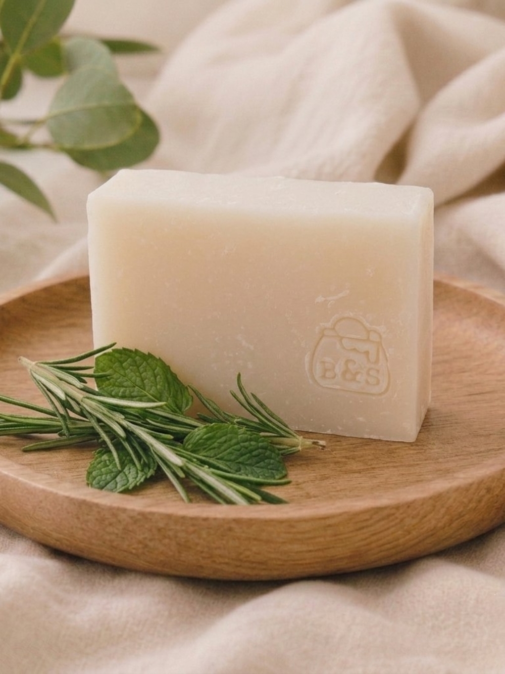 Hemp & Rosemary Scalp Refresh Shampoo Bar – Tea Tree, Peppermint & Rosemary